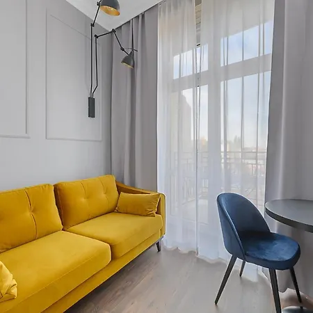 Krzywa Kamienica Aparthotel 4*