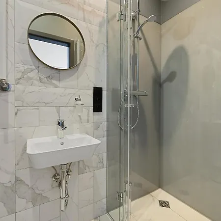 Apartmanhotel Krzywa Kamienica Łódź