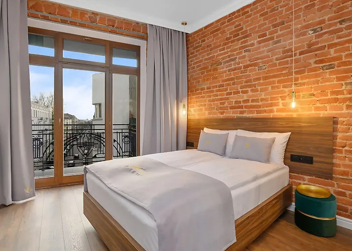 Apartmanhotel Krzywa Kamienica 4*