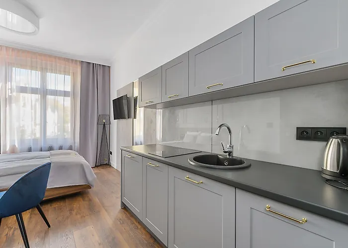 Krzywa Kamienica Apartmanhotel 4*