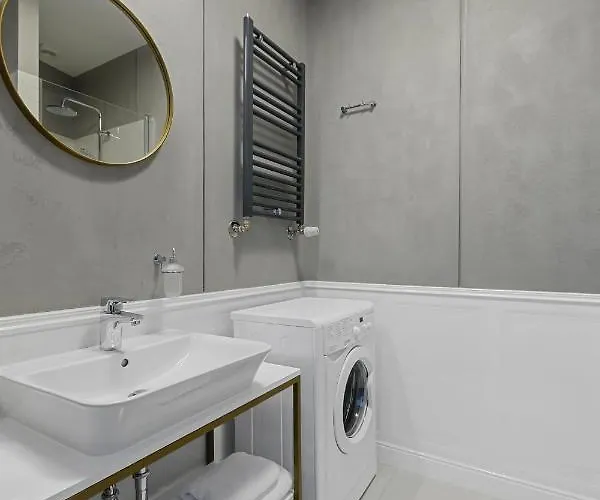 Lejlighedshotel Krzywa Kamienica 4*