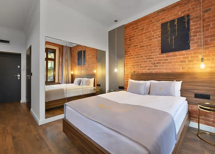 Apartmanhotel Krzywa Kamienica 4*