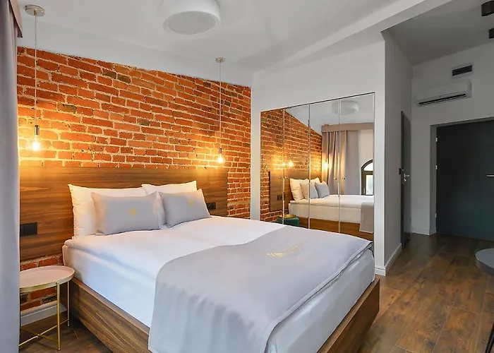 Krzywa Kamienica Apartmanhotel
